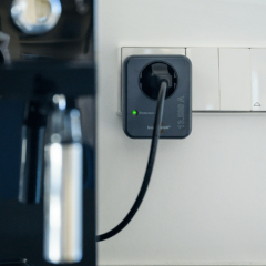 Brennenstuhl 230V 16A 13.500mAh Akım Korumalı Tek Soketli Priz Siyah